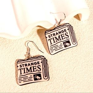 5/$25 Strange Times Newspaper Novelty Drop Earrings NWT